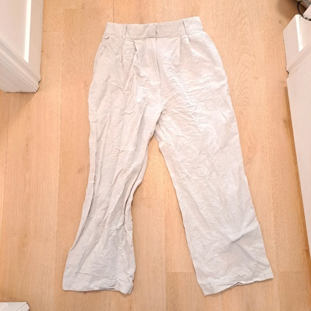 H&M Beige Linen Blend‎ White Leg High Waisted Business Casual Coastal Pants Sz 8